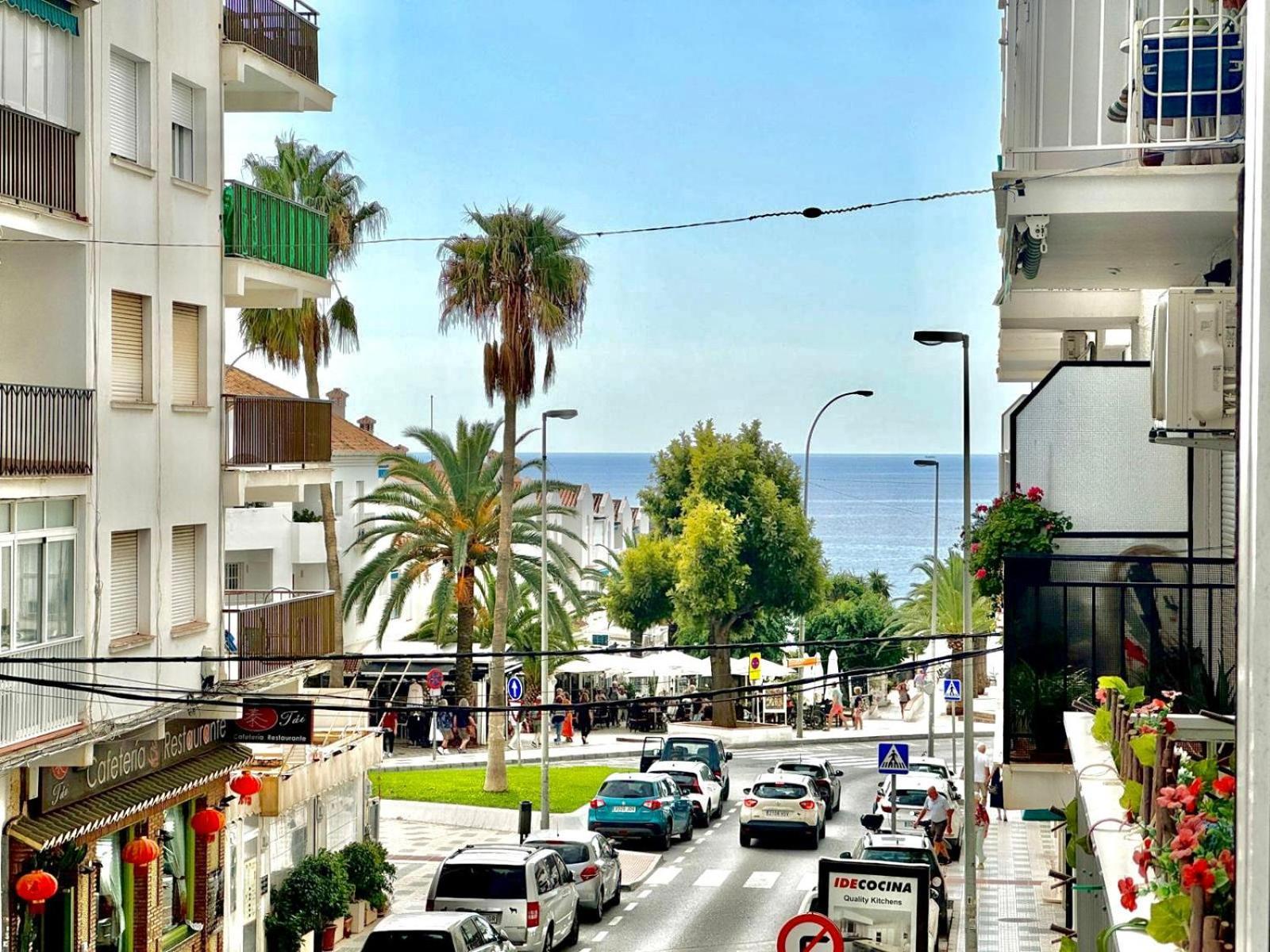 Apartamento En El Centro De Nerja Eksteriør billede
